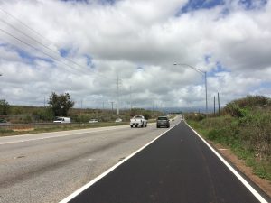 The new H-1 Freeway eastbound shoulder provides commuters with an extra lane between the Kualakai Parkway on-ramp and the Kunia/Waipahu/Ewa off-ramp (Exit 5).